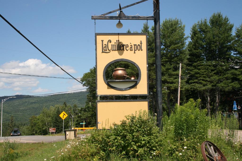 La Cuillere A Pot Saint-Donat-de-Montcalm Exterior foto